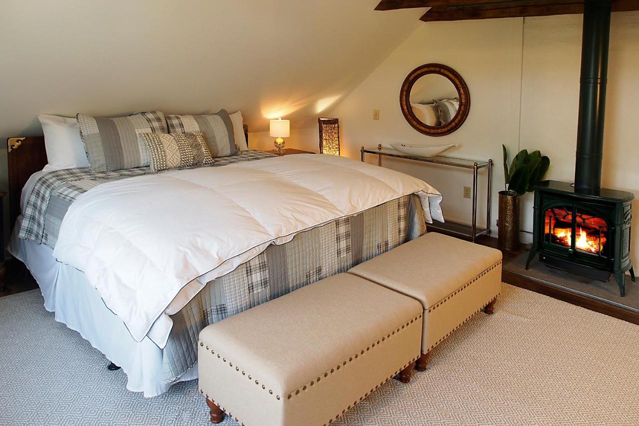 James Pharmacy Bed And Breakfast โอลด์เซย์บรูค ภายนอก รูปภาพ