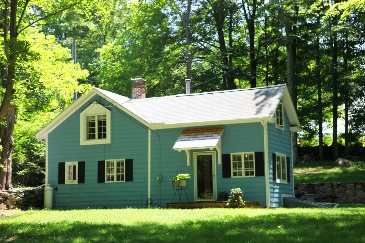 James Pharmacy Bed And Breakfast โอลด์เซย์บรูค ภายนอก รูปภาพ